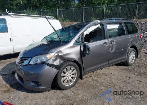2017 Toyota Sienna Le 7 Passenger из США, поврежденный, VIN 5TDJZ3DC3HS150015